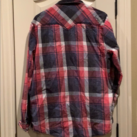 BKE - Picture 4 of 4